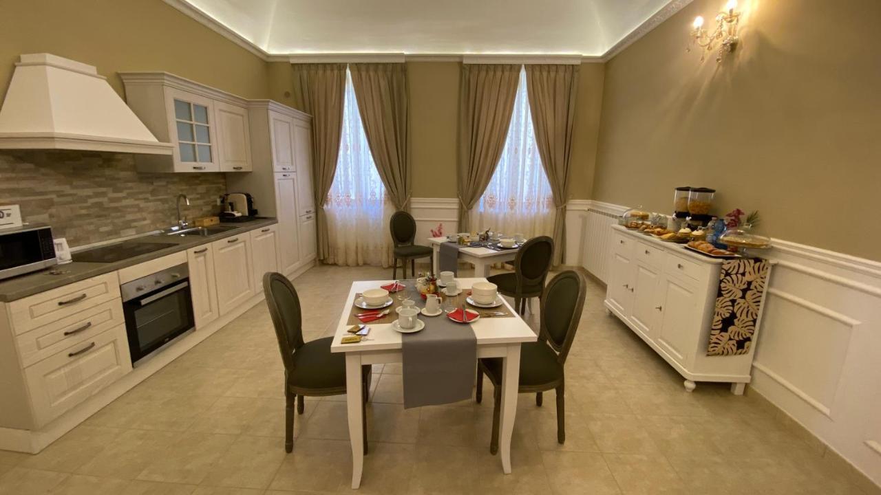 Il Sogno Di Hypnos Bed & Breakfast L'Aquila Bagian luar foto