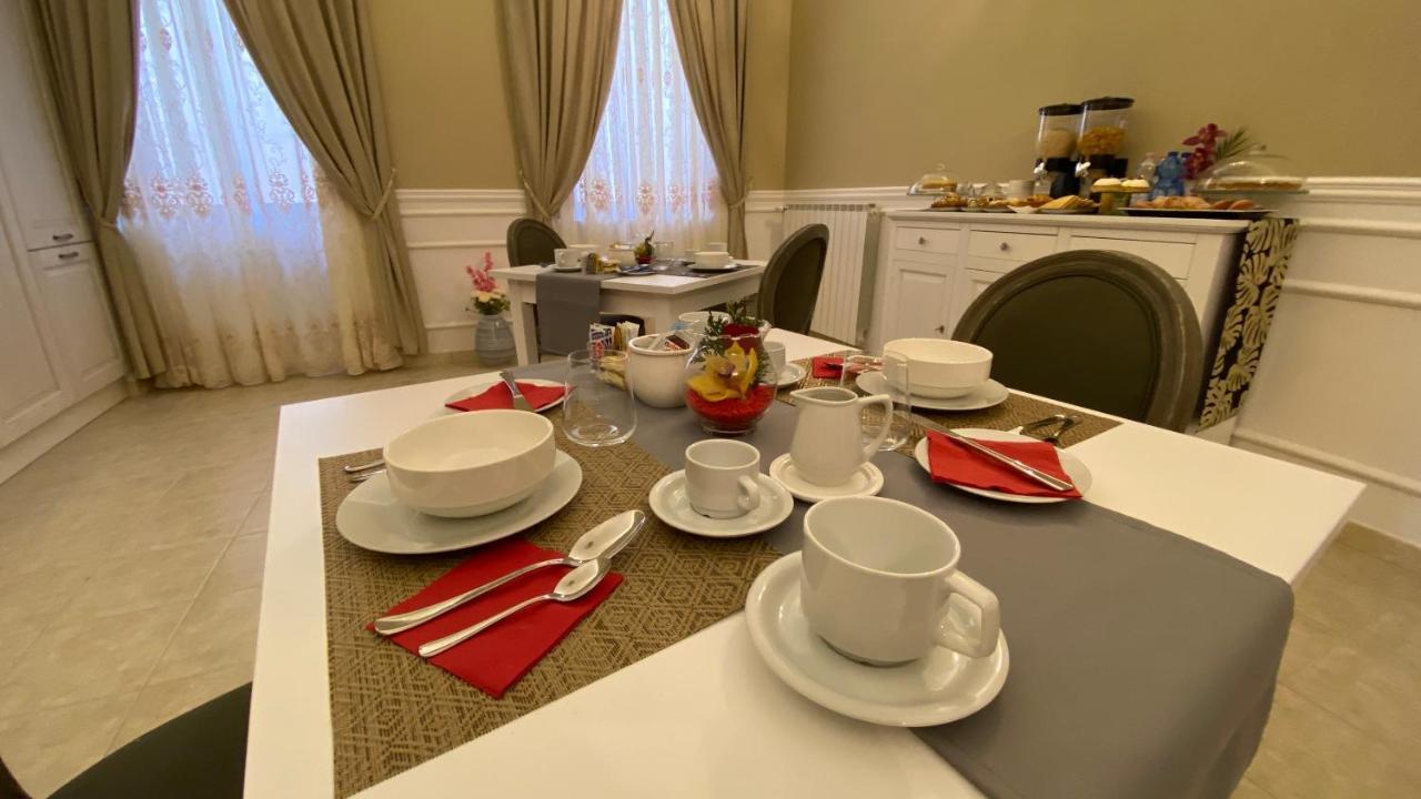 Il Sogno Di Hypnos Bed & Breakfast L'Aquila Bagian luar foto